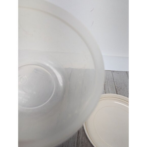 Vintage Rubbermaid Servin Saver #2 Round 4 Cup Food Container Almond Lid - 3 - Picture 11 of 13